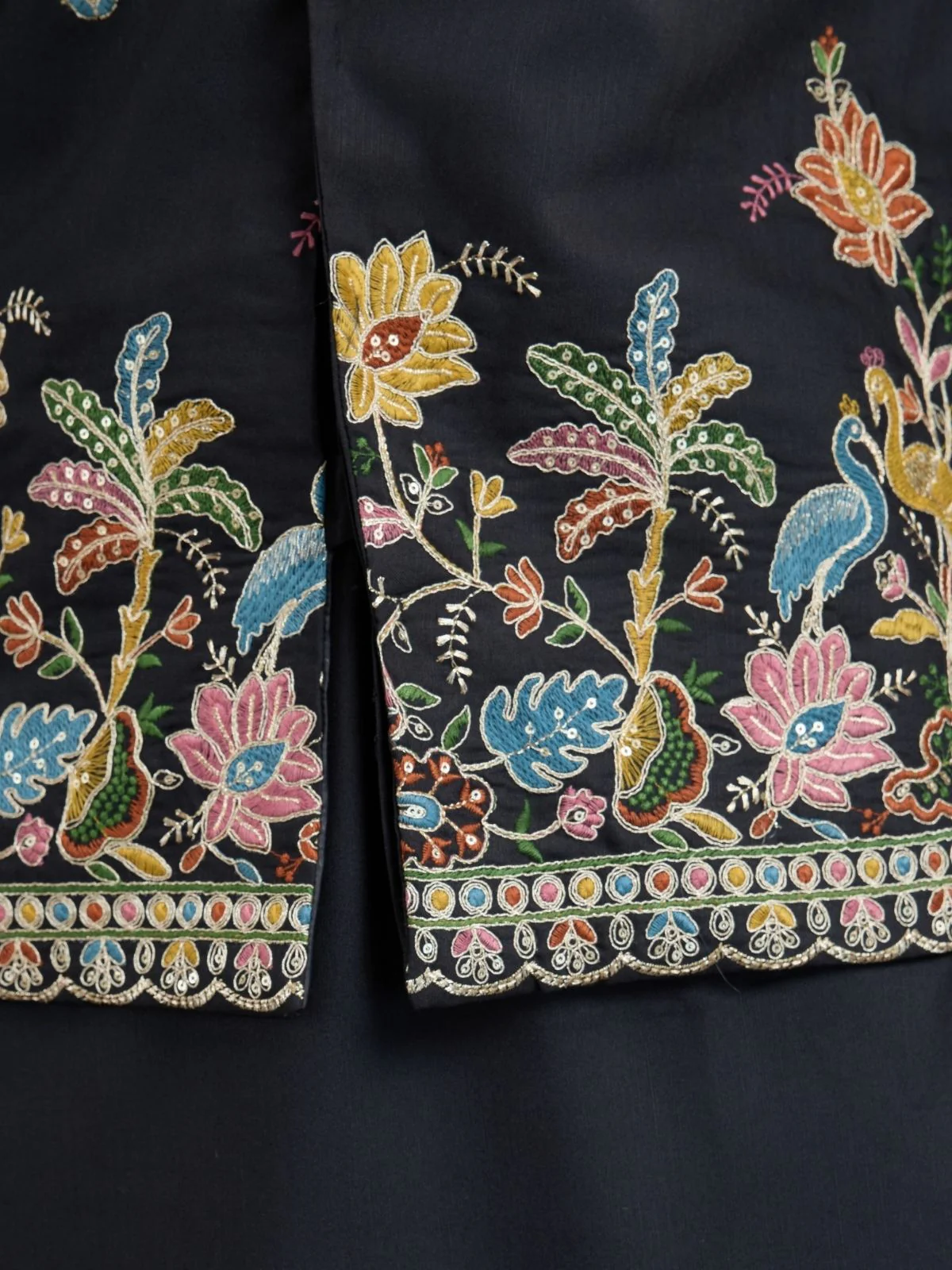 Odette Black Cotton Blend Embroidered Stitched Kurta For Men - Image 6