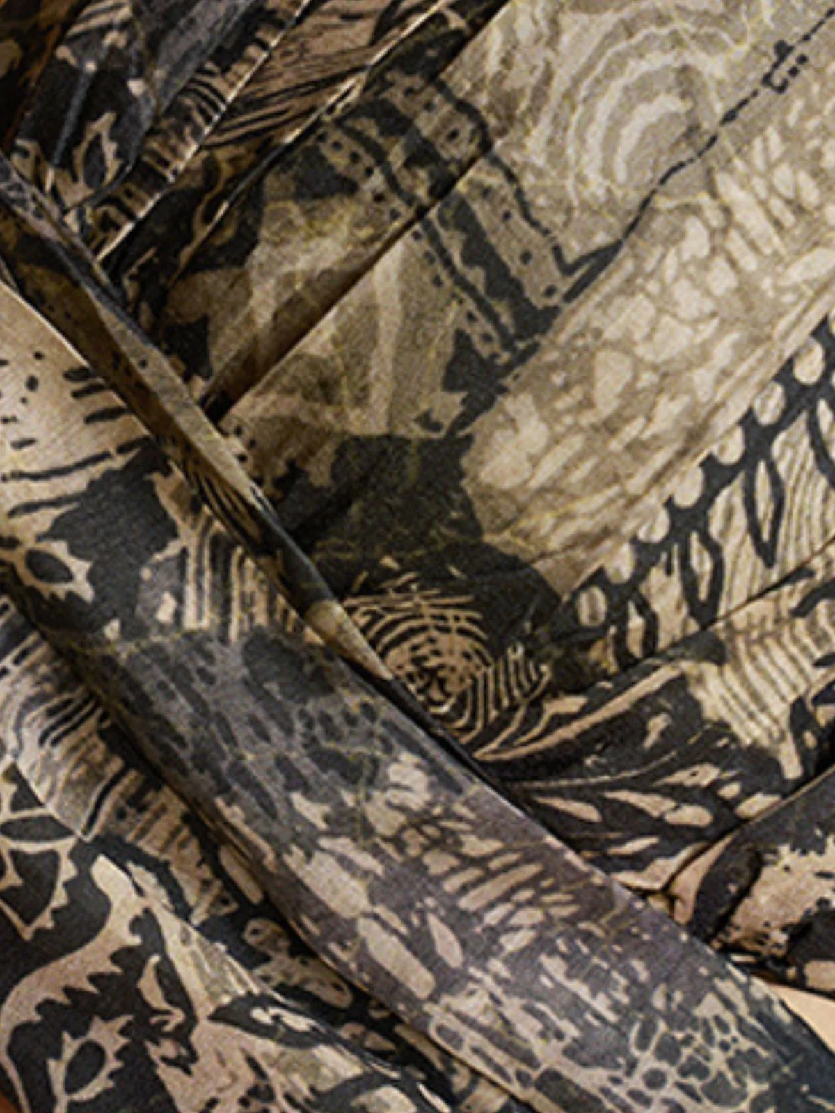 Odette Black Cotton Blend Printed Co-ord Set For Women - Image 7