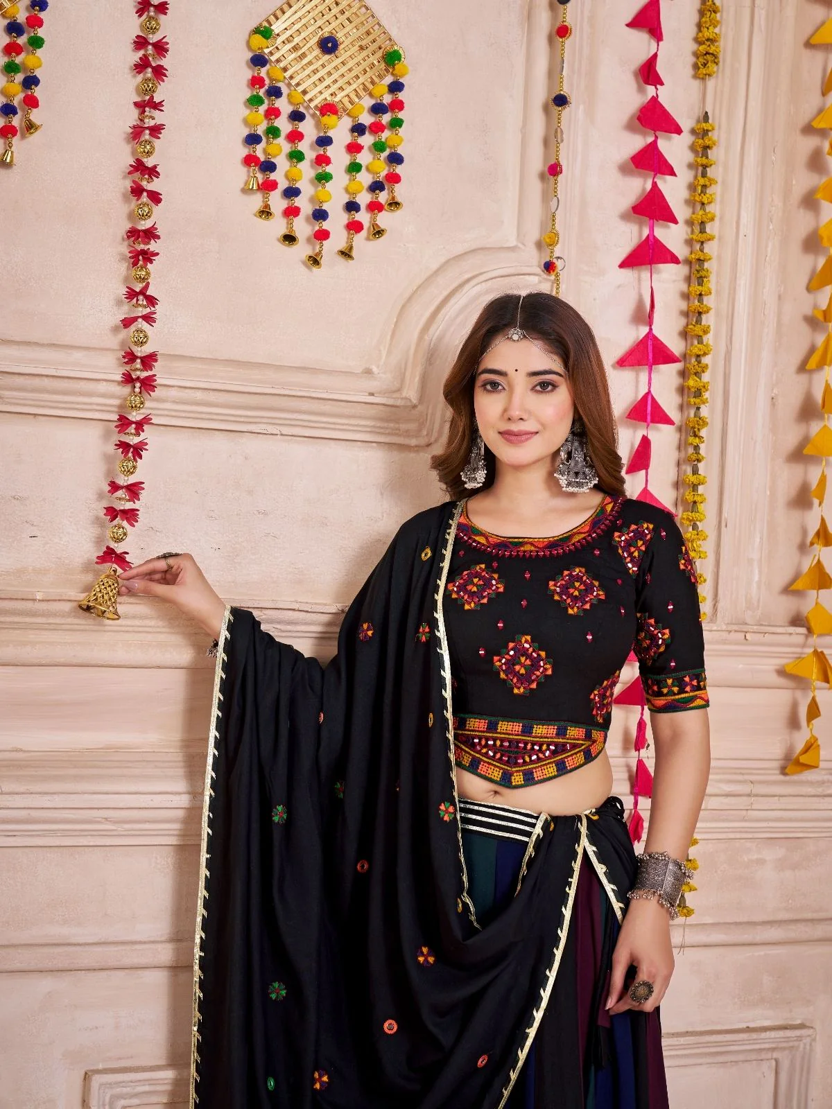 Odette Black Cotton Blend Solid With Golden Border Semi-Stitched Lehenga For Women - Image 4