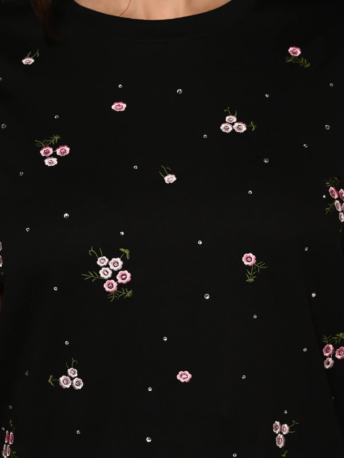 Odette Black Cotton Jersey Embroidered T-Shirt For Women - Image 5