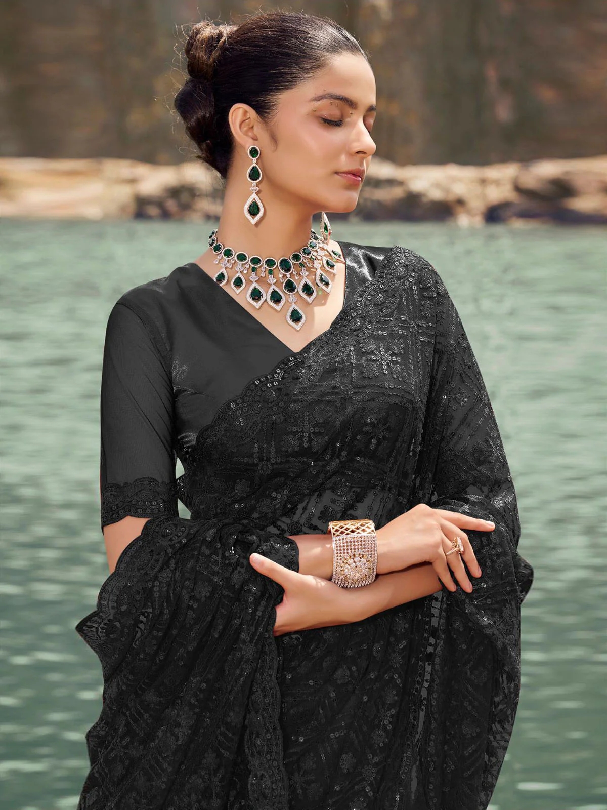 Odette Black Embroidered Net Saree With Unstitched Blouse For Women - Image 2