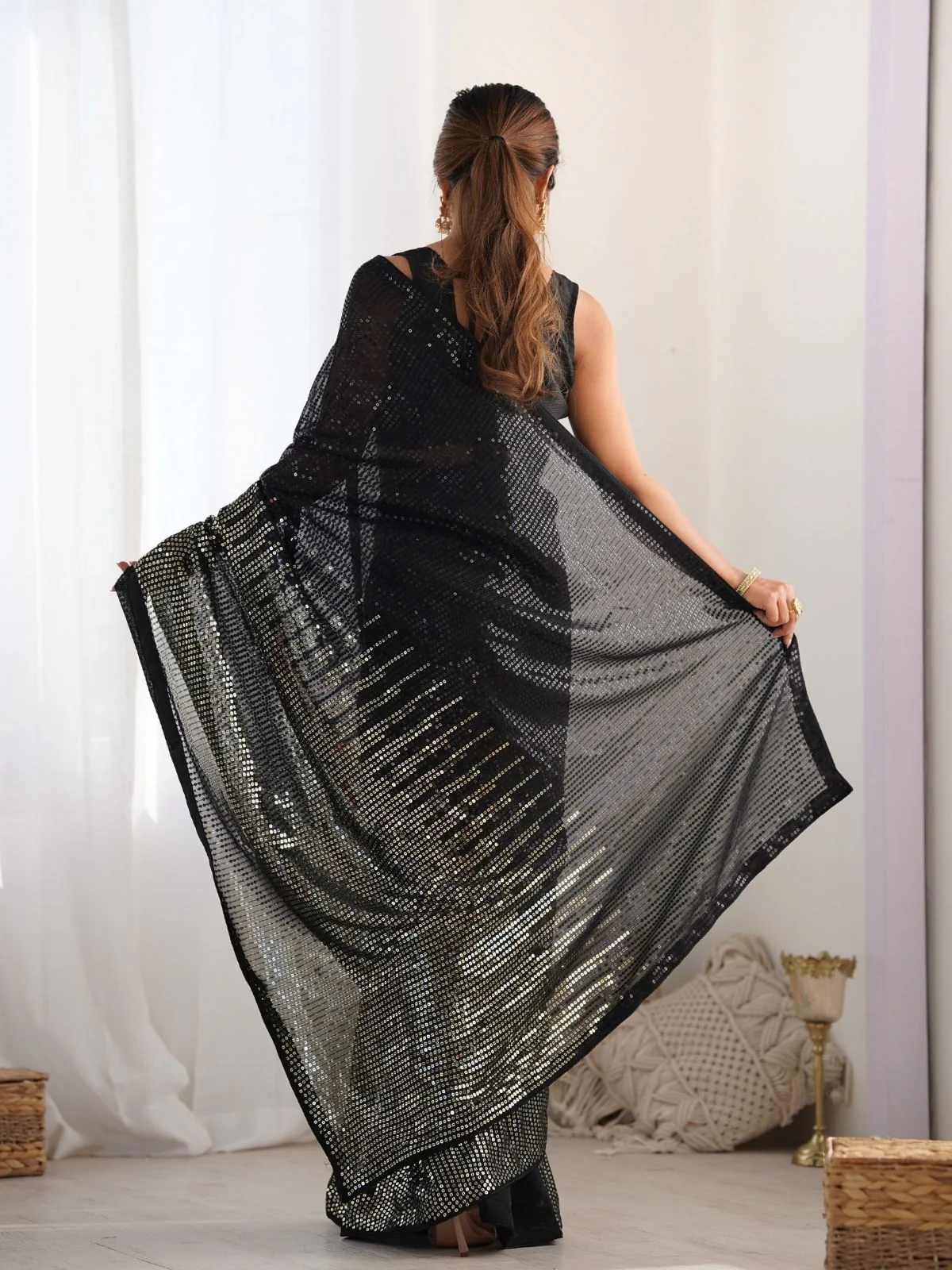 Odette Black Georgette Embellished Saree With Unstitched Blouse For Women - Image 4