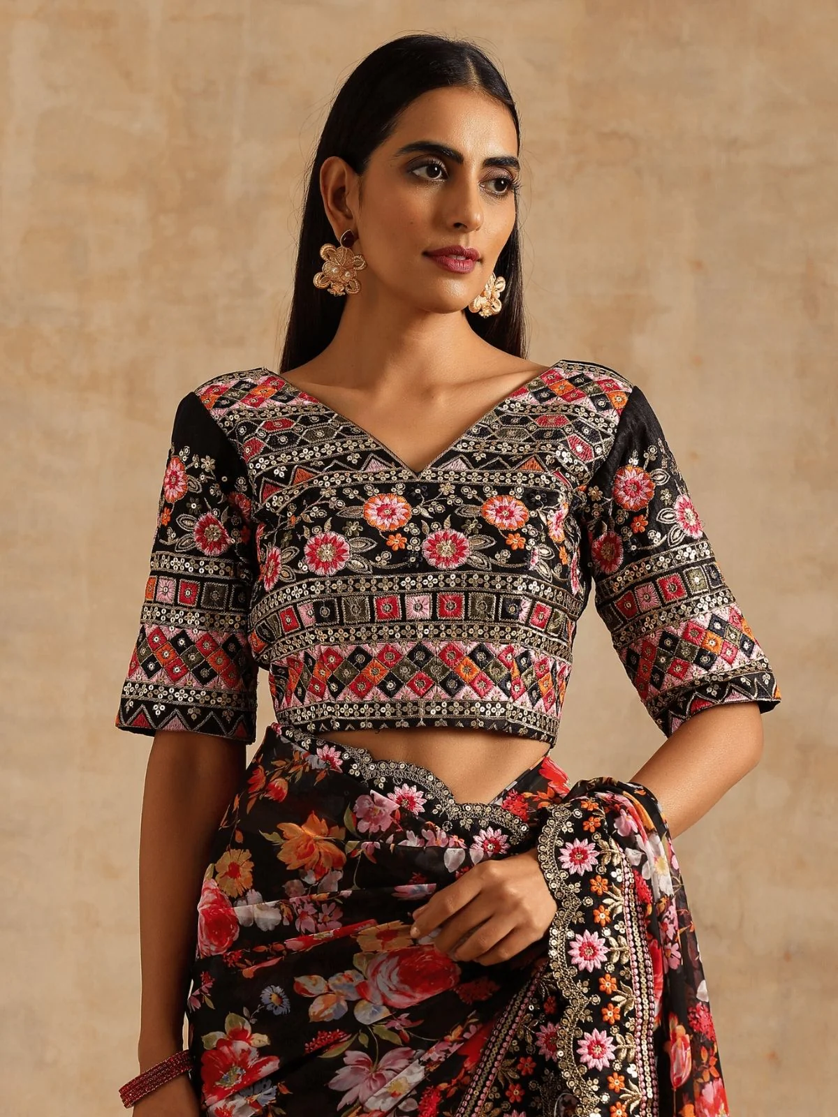 Odette Black Georgette Embroidered Printed Saree For Women - Image 4