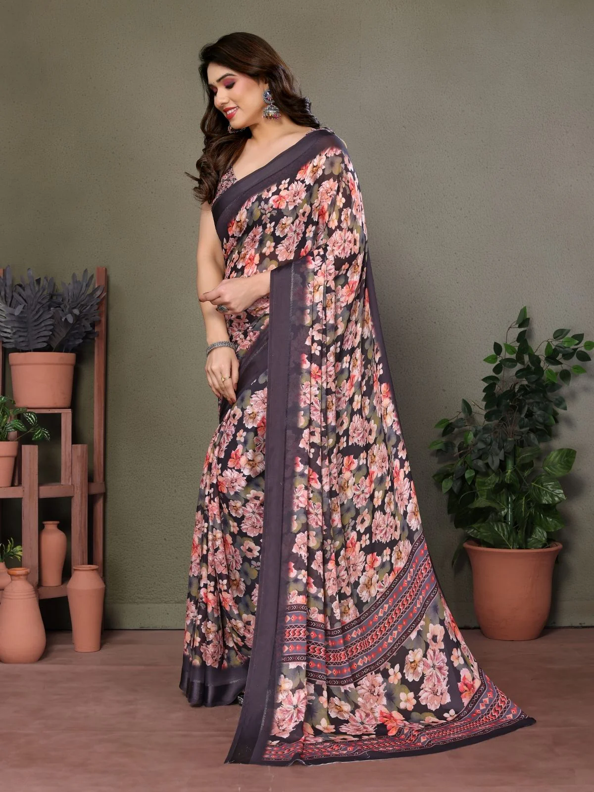 Odette Black Georgette Embroidered Saree For Women - Image 2