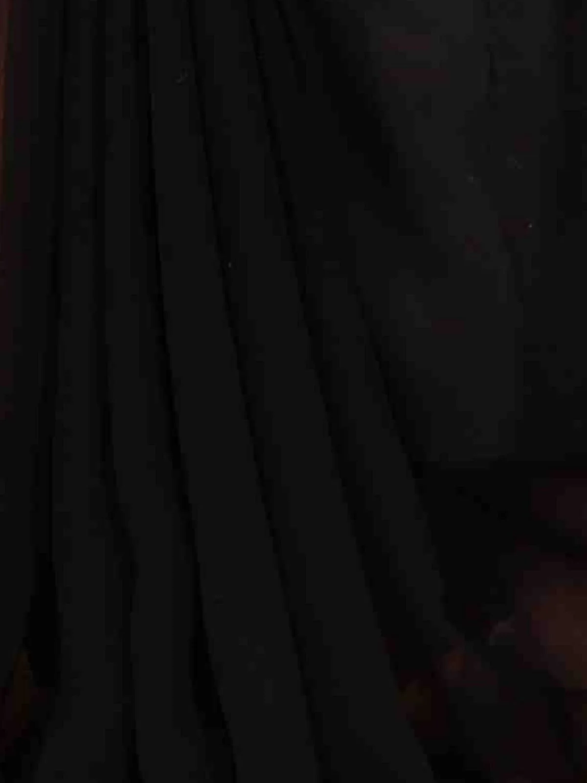 Odette Black Georgette Plain Saree With Unstitched Blouse For Women - Image 6