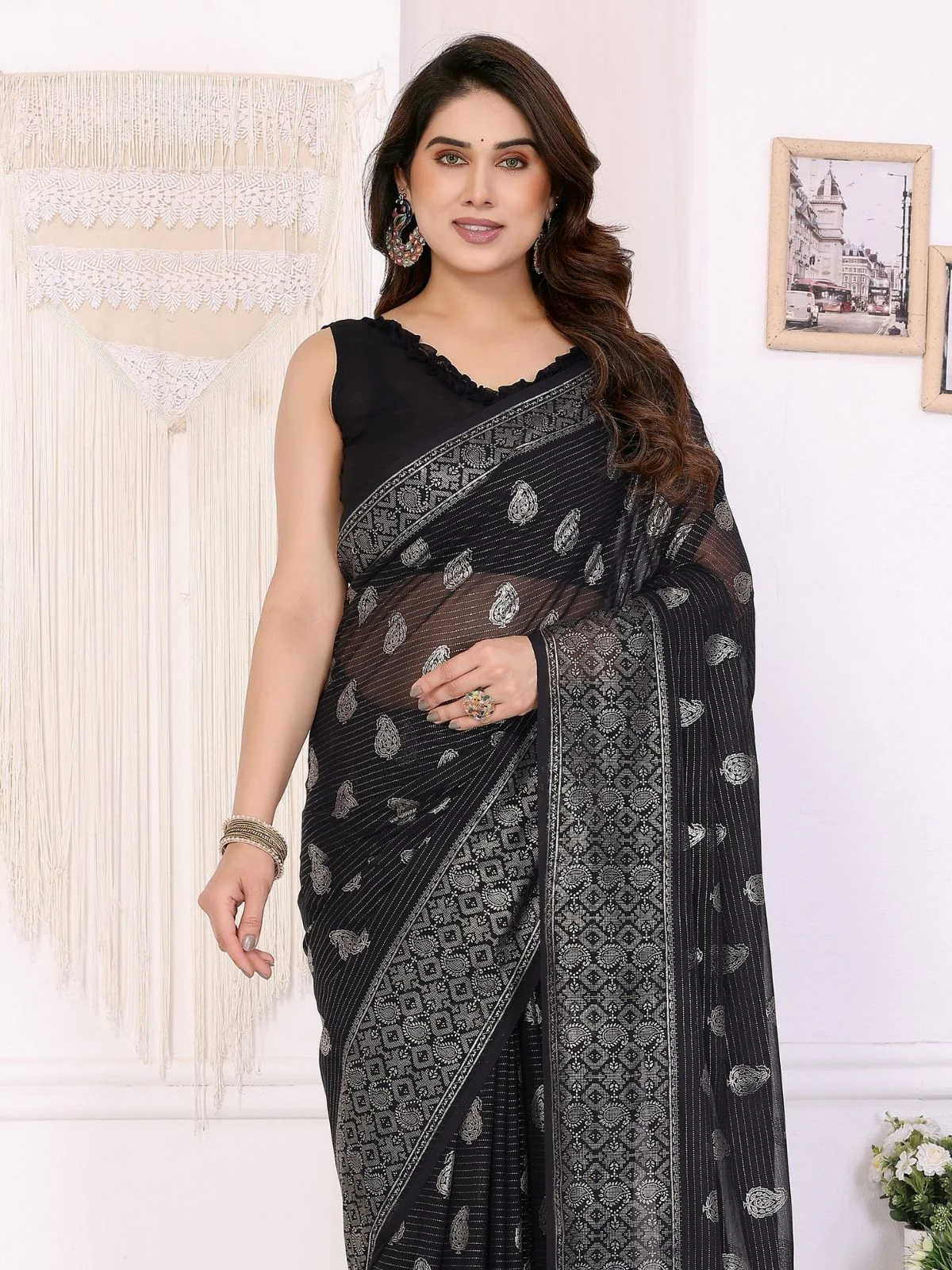 Odette Black Georgette Printed Saree For Women - Image 4