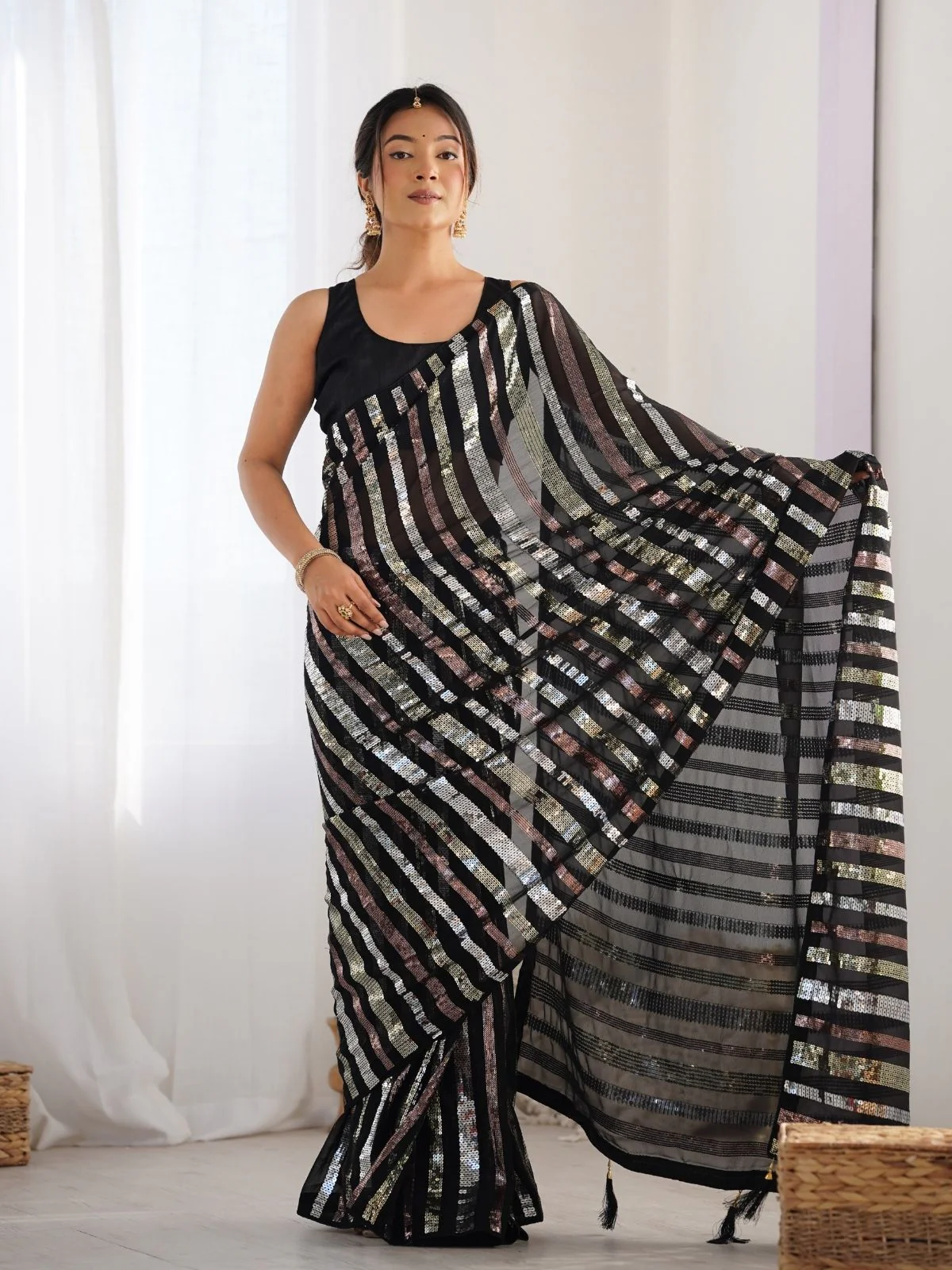 Odette Black Georgette Sequins Saree With Unstitched Blouse For Women - Image 2