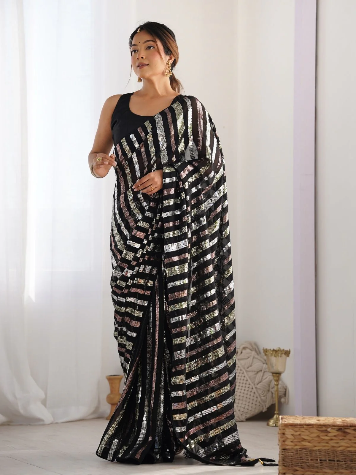 Odette Black Georgette Sequins Saree With Unstitched Blouse For Women - Image 3