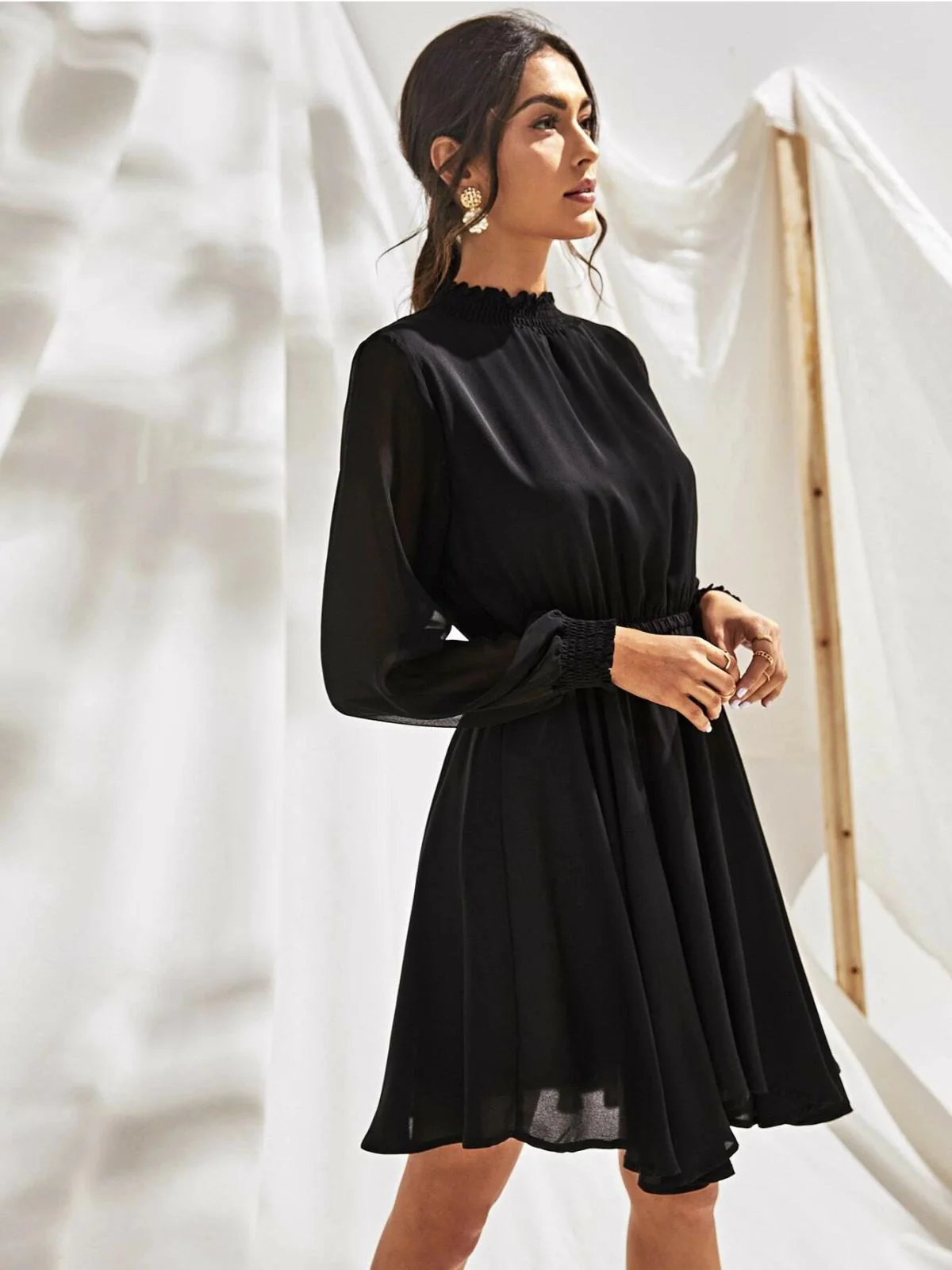 Odette Black Georgette Solid Dress For Women - Image 3