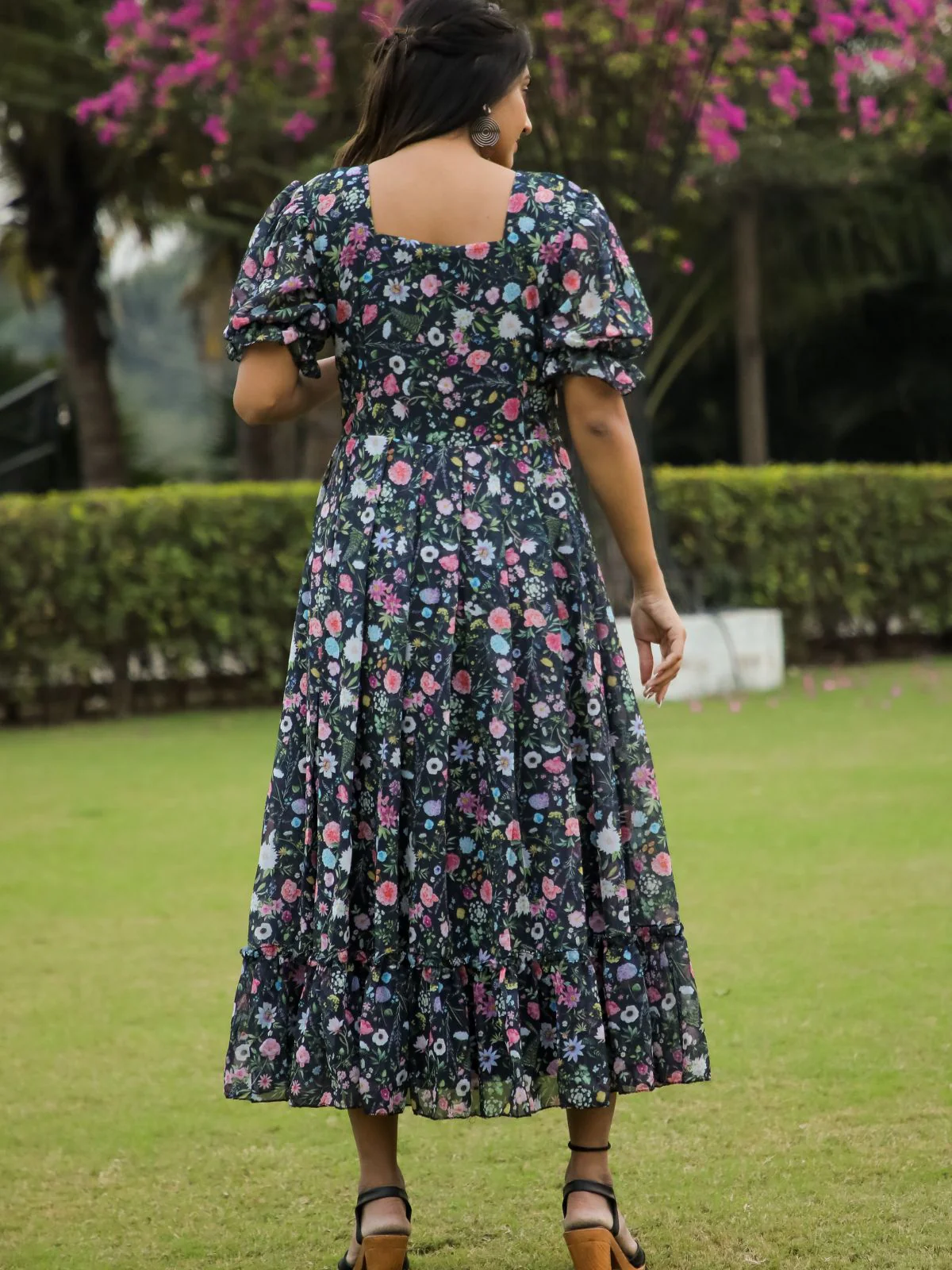 Odette Black Georgette Stitched Floral Printed Indo Western Dress For Women - Image 4