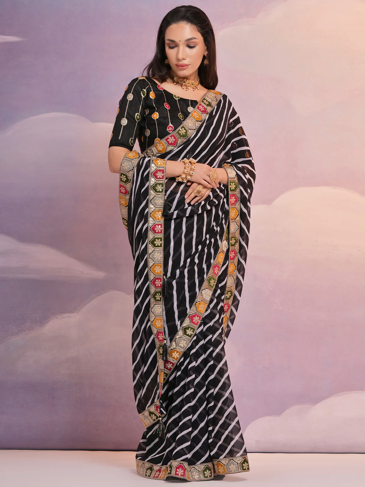 Odette Black Printed Georgette Saree With Unstitched Blouse For Women - Image 2