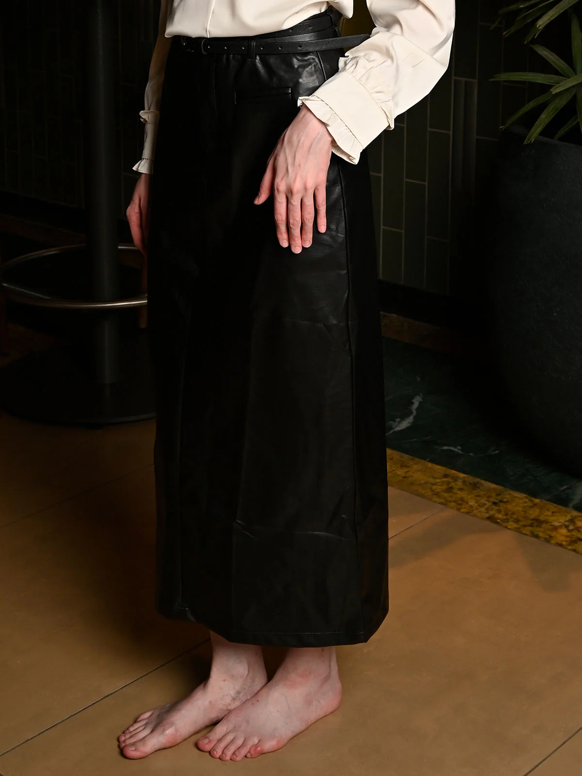 Odette Black PU Solid Skirt For Women - Image 3