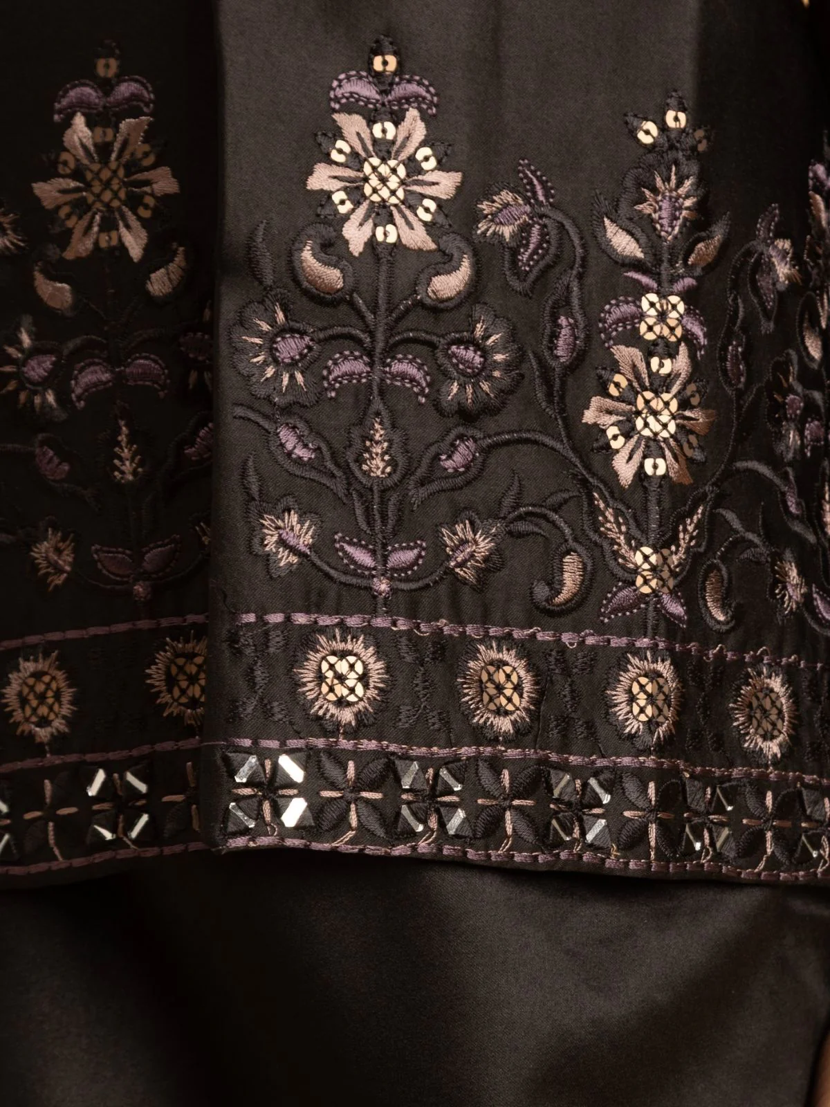 Odette Black Satin Embellished Stitched Kurta Set For Kids - Image 6