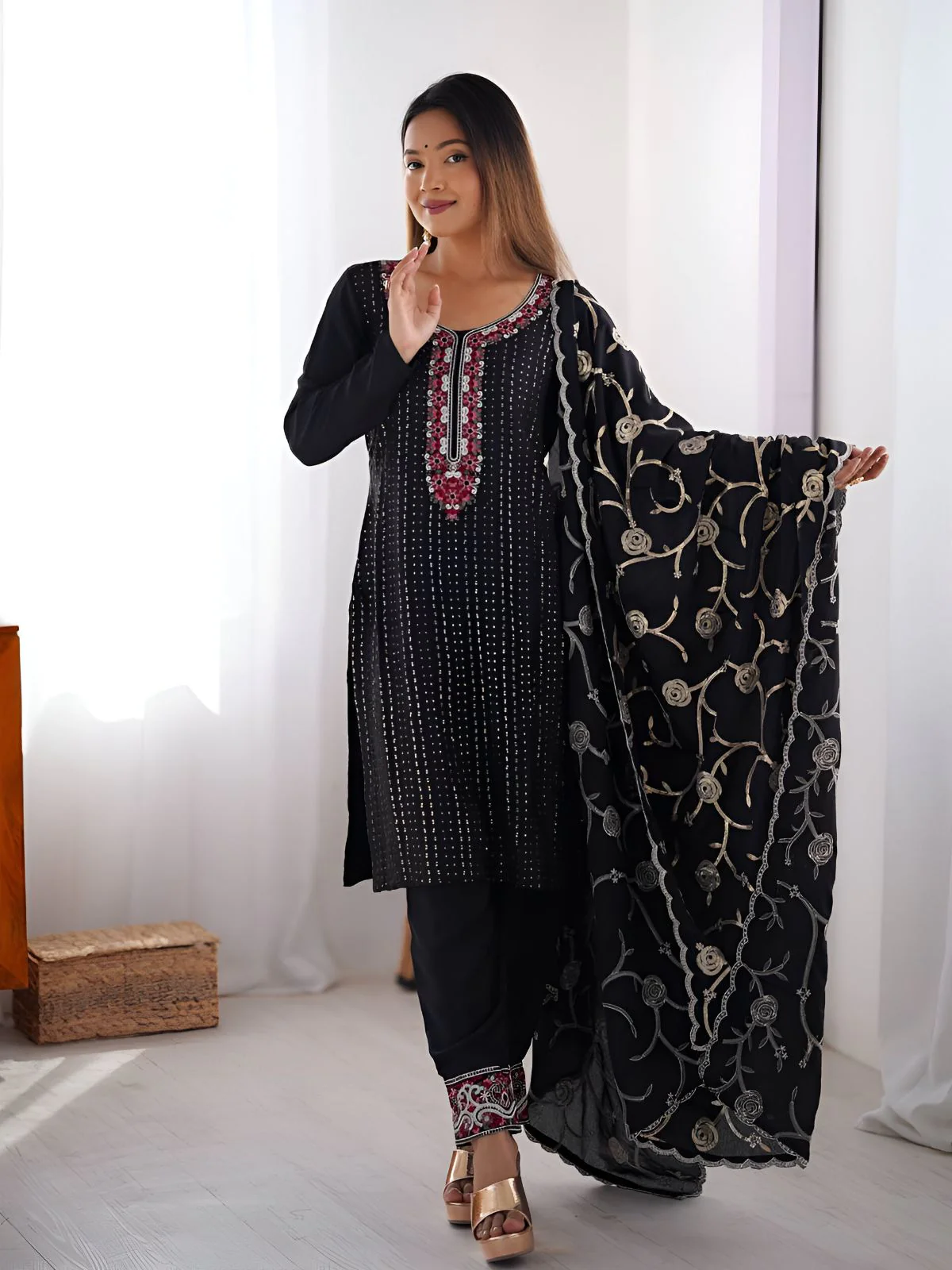 Odette Black Silk Blend Embroidered Kurta Set For Women - Image 2