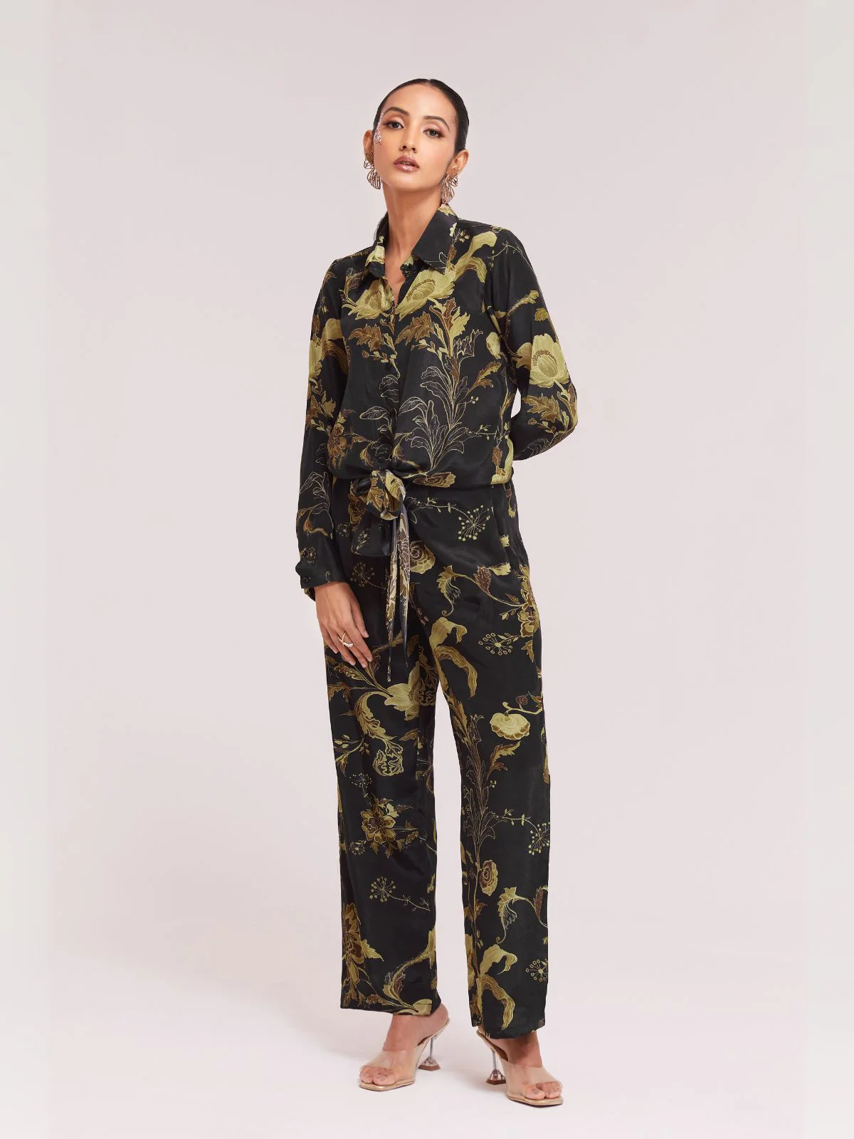 Odette Black Silk Blend Printed Co-Ord Set For Women - Image 3