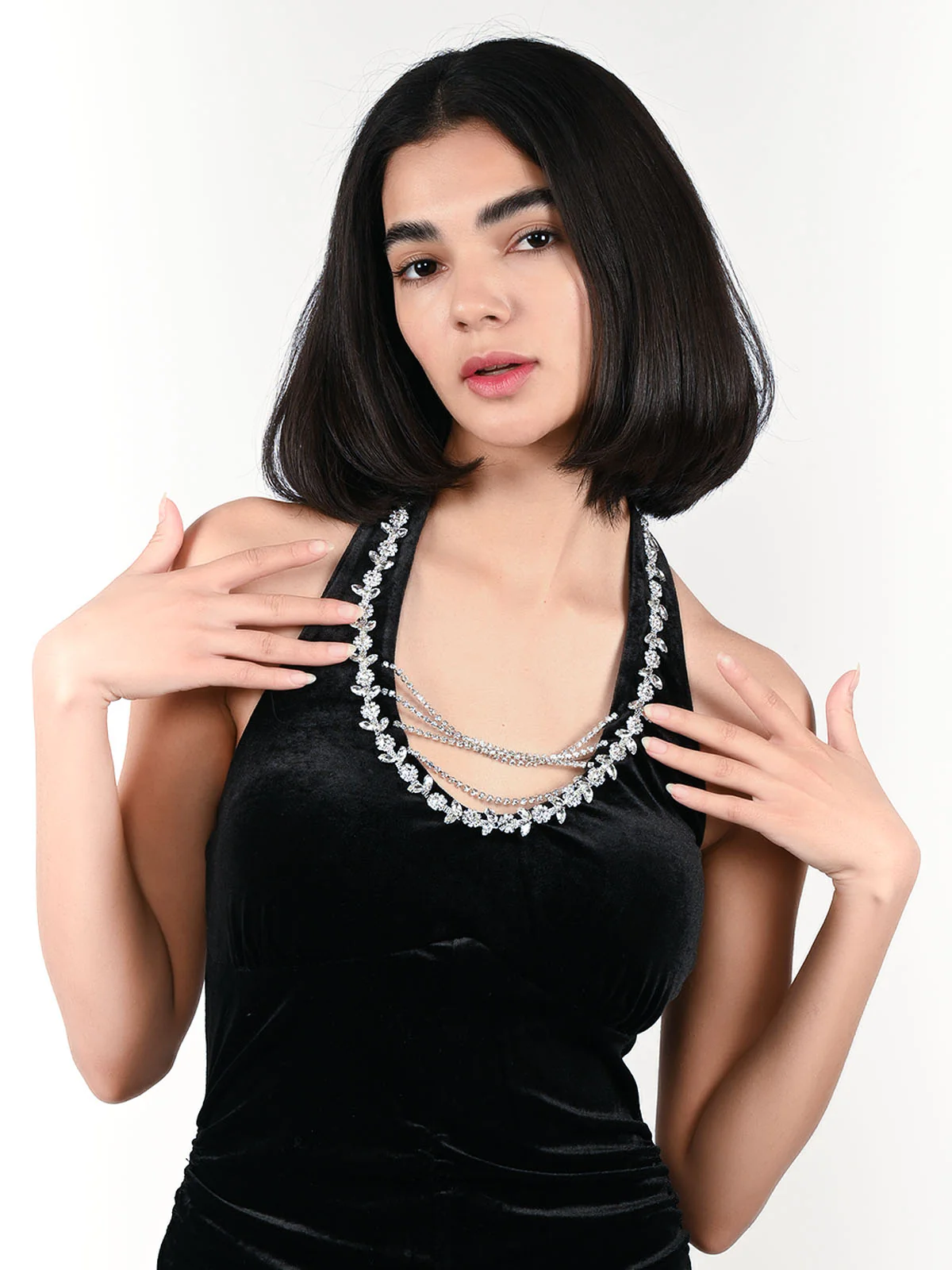 Odette Black Velvet Embellished Dress For Women - Image 5