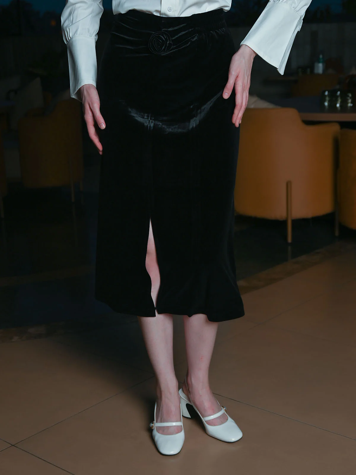 Odette Black Velvet Solid Skirt For Women - Image 2