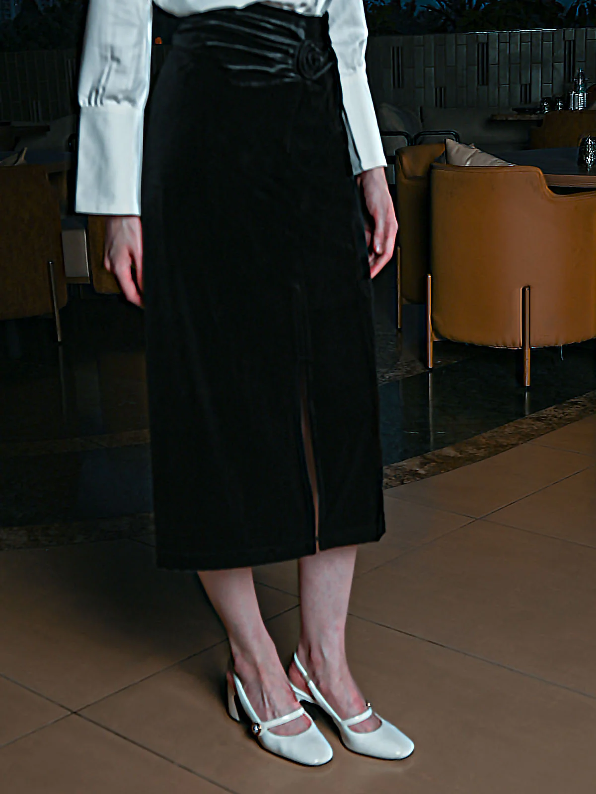 Odette Black Velvet Solid Skirt For Women - Image 3
