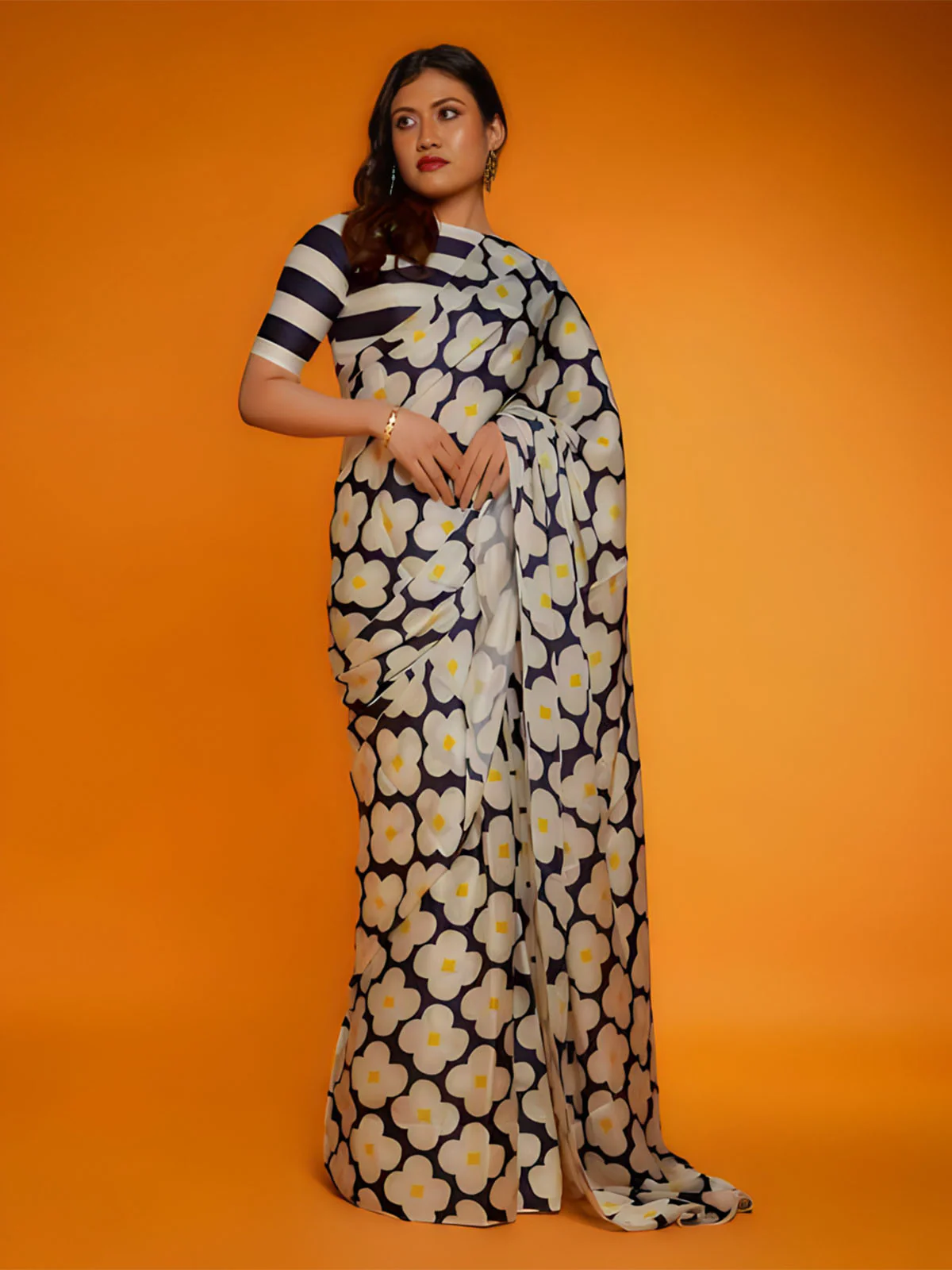 Odette Blue And Beige Satin Printed Saree With Unstitched Blouse For Women - Image 3