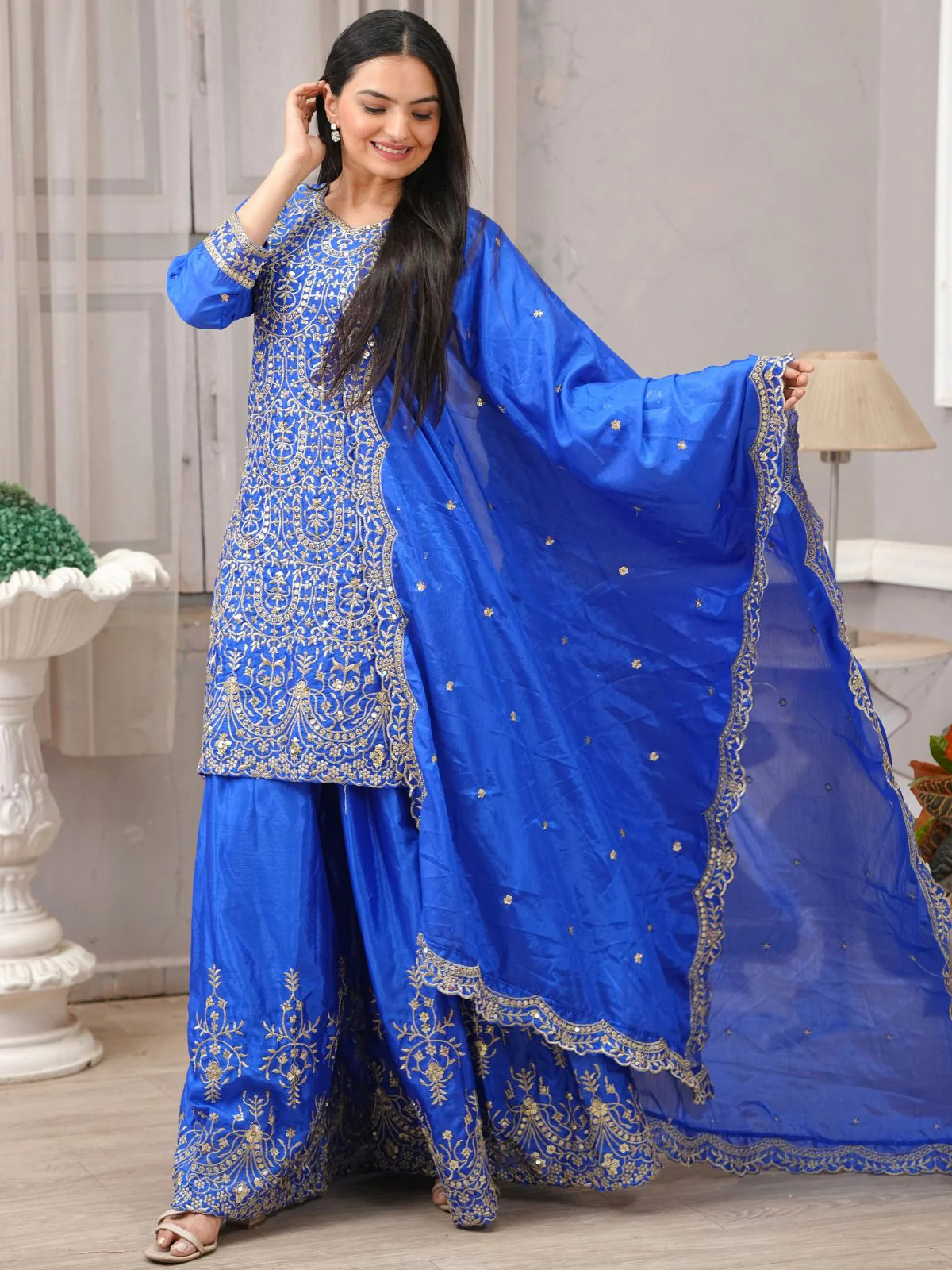 Odette Blue Chinon Embroidered Kurta Set For Women - Image 2