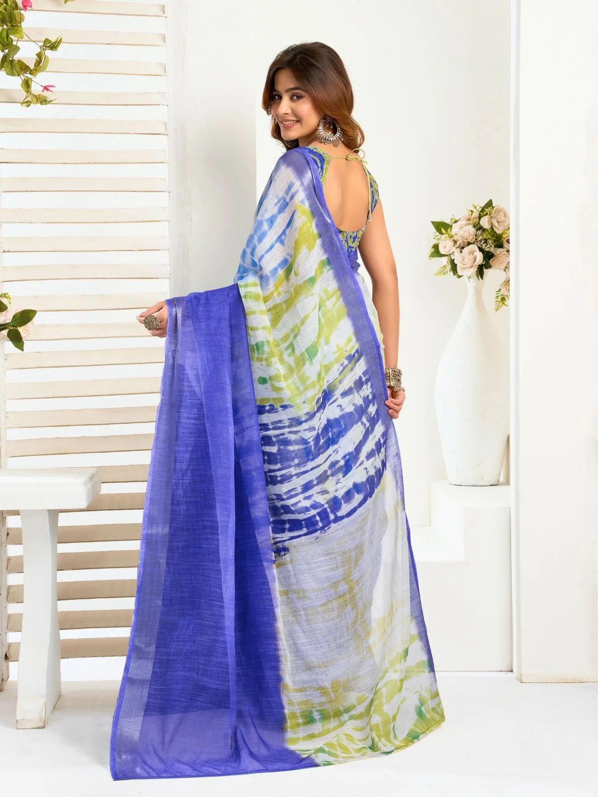 Odette Blue Cotton Linen Zari Work Saree For Women - Image 4