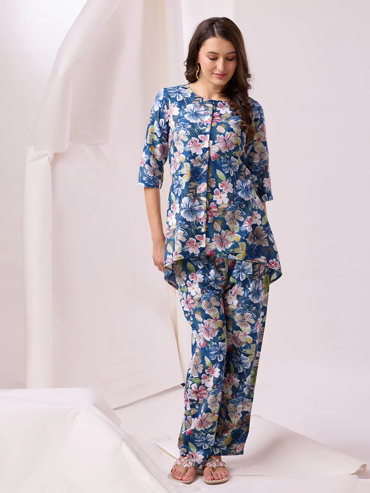 Odette Blue Cotton Printed Co-ord set For Women - Image 2