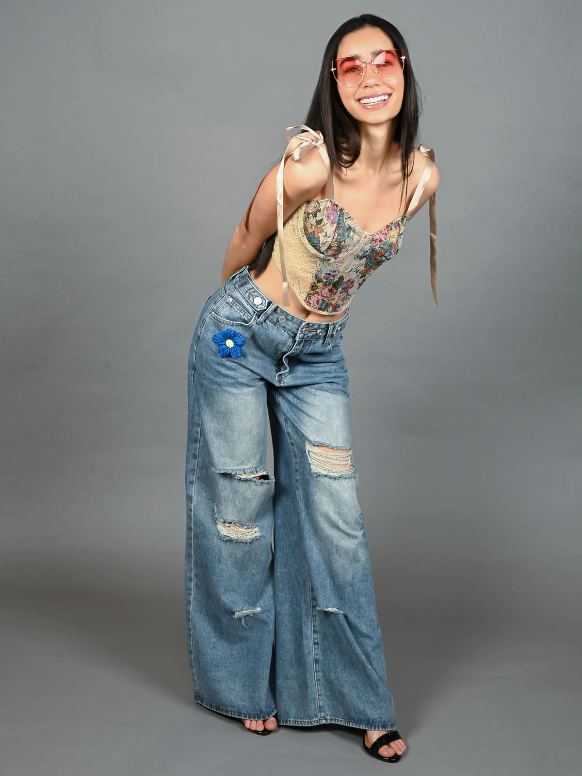 Odette Blue Denim Distressed Jeans For Women - Image 4
