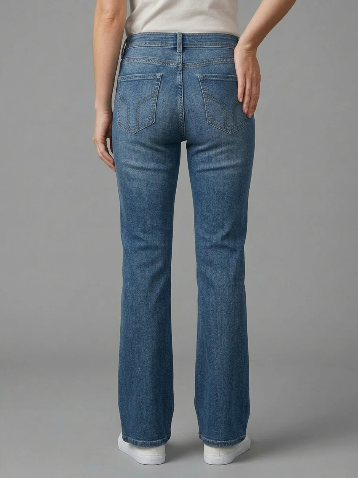 Odette Blue Denim Embellished Jeans For Women - Image 4