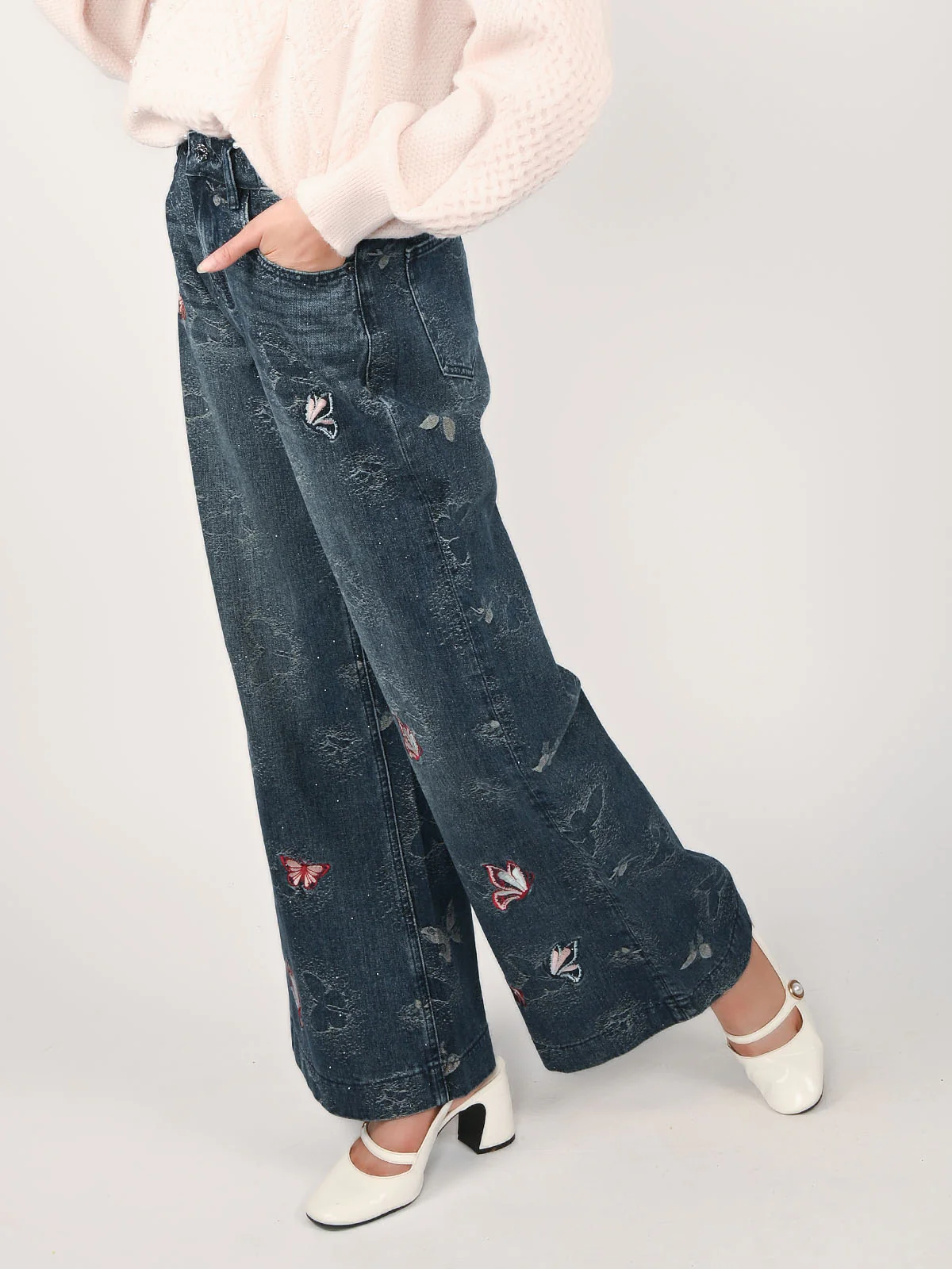 Odette Blue Denim Embroidered Jeans For Women - Image 2