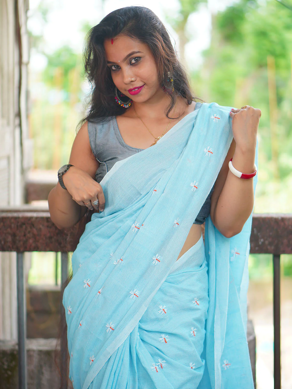 Odette Blue Embroidered Cotton Saree With Unstitched Blouse For Women - Image 2
