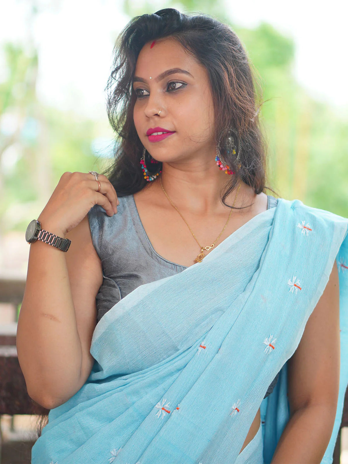 Odette Blue Embroidered Cotton Saree With Unstitched Blouse For Women - Image 3