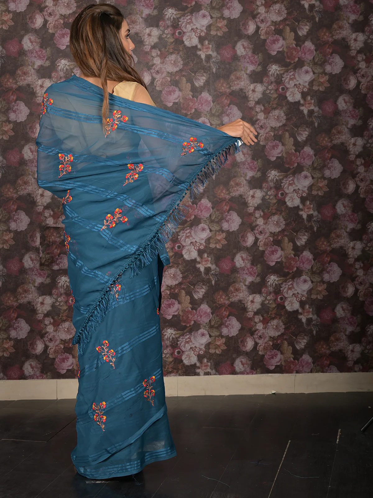 Odette Blue Embroidered Poly Georgette Saree Without Blouse for Women - Image 4