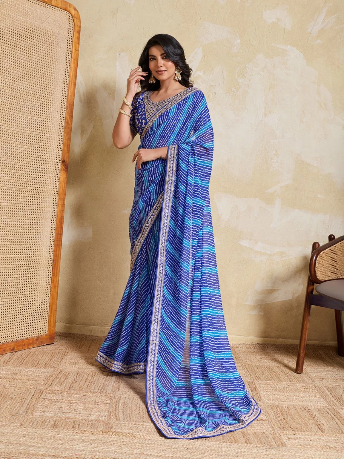 Odette Blue Georgette Printed Saree For Women - Image 2