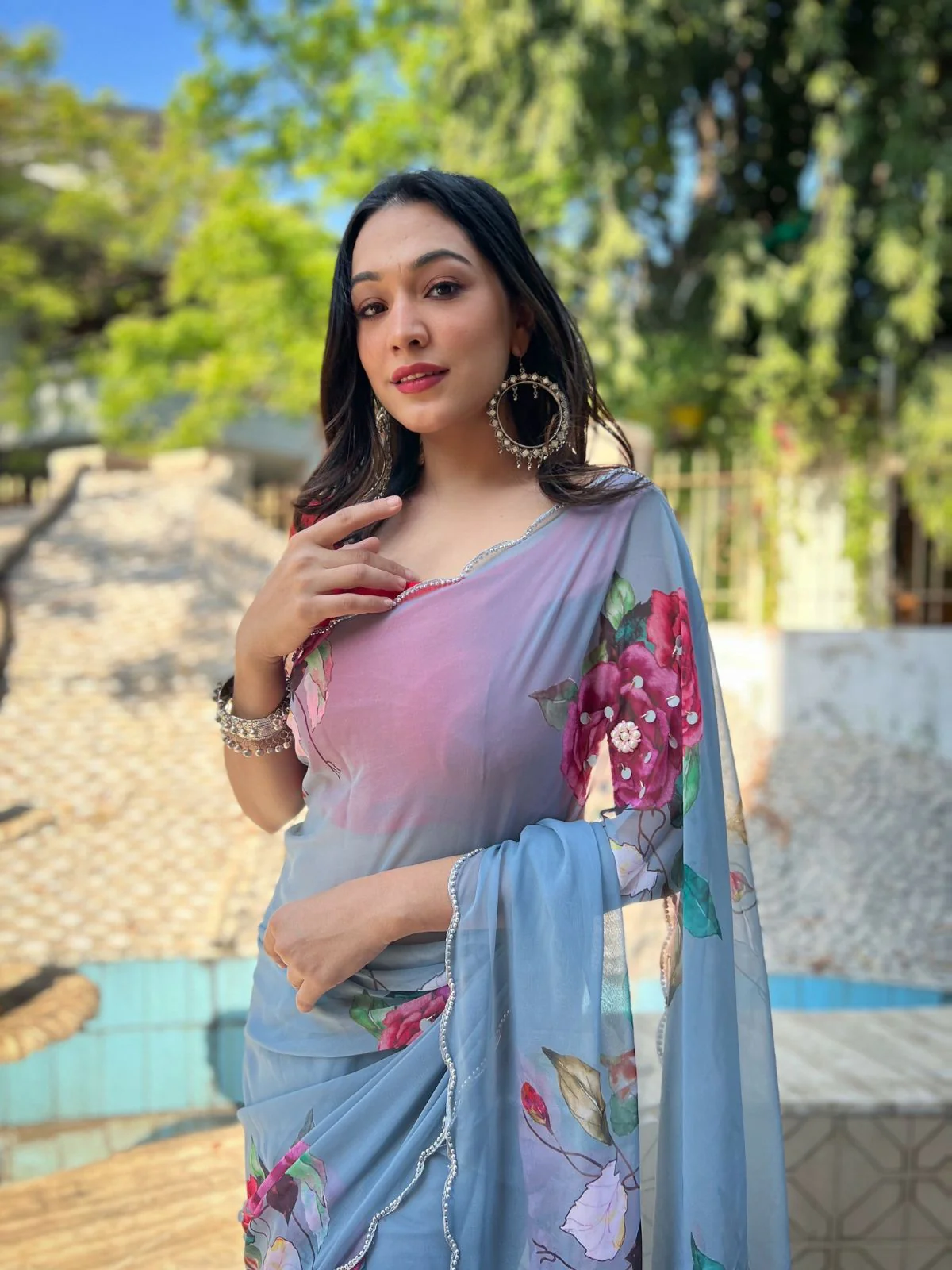 Odette Blue Georgette Printed Saree With Unstitched Blouse For Women - Image 2