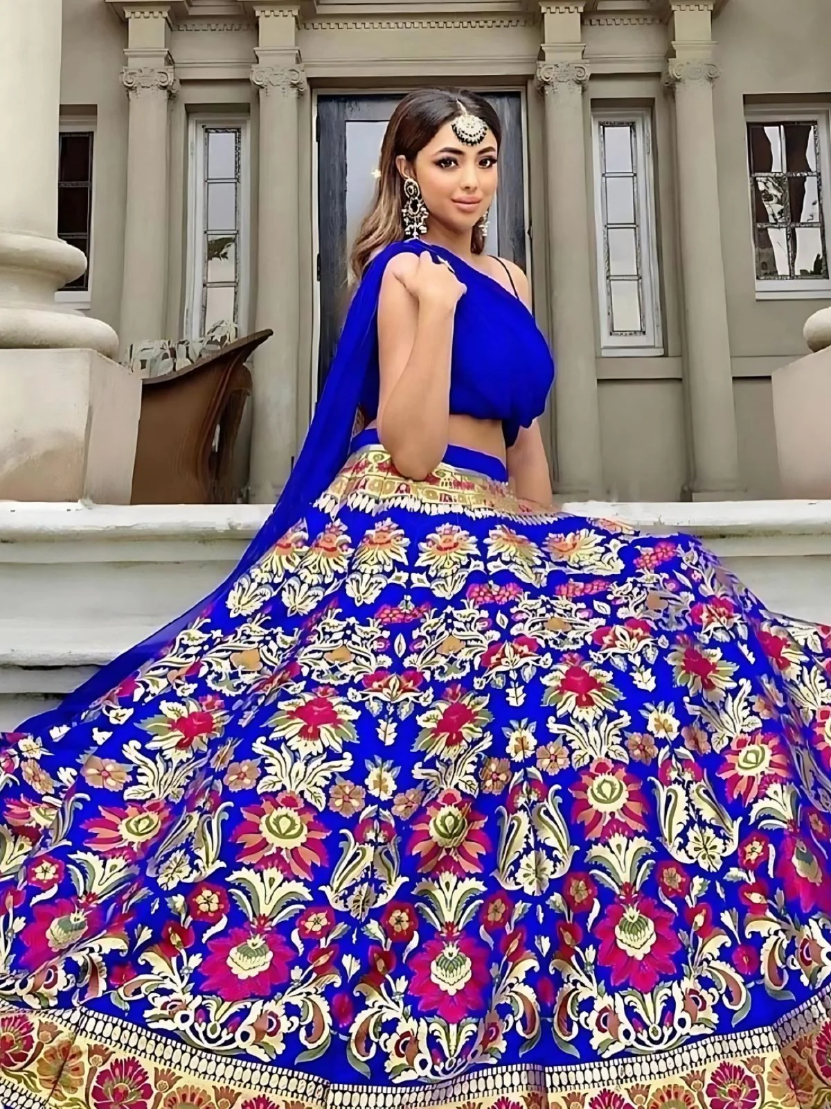 Odette Blue Jacquard Silk Woven Semi-Stitched Lehenga For Women - Image 5