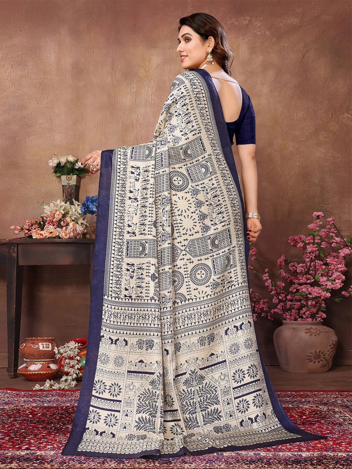 Odette Cream Cotton Printed Saree With Unstitched Blouse For Women - Image 3