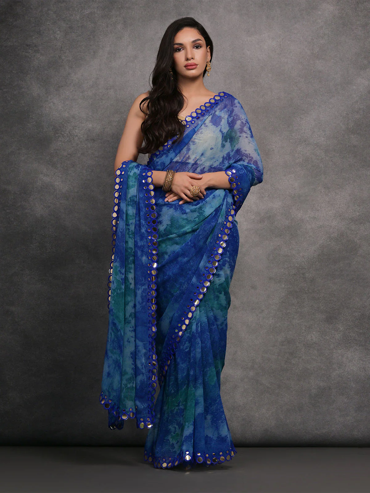 Odette Blue Printed Georgette Saree With Unstitched Blouse For Women - Image 3