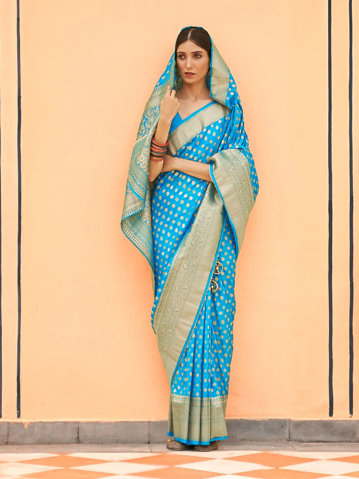 Odette Blue Woven Silk Blend Saree With Unstitched Blouse For Women - Image 3