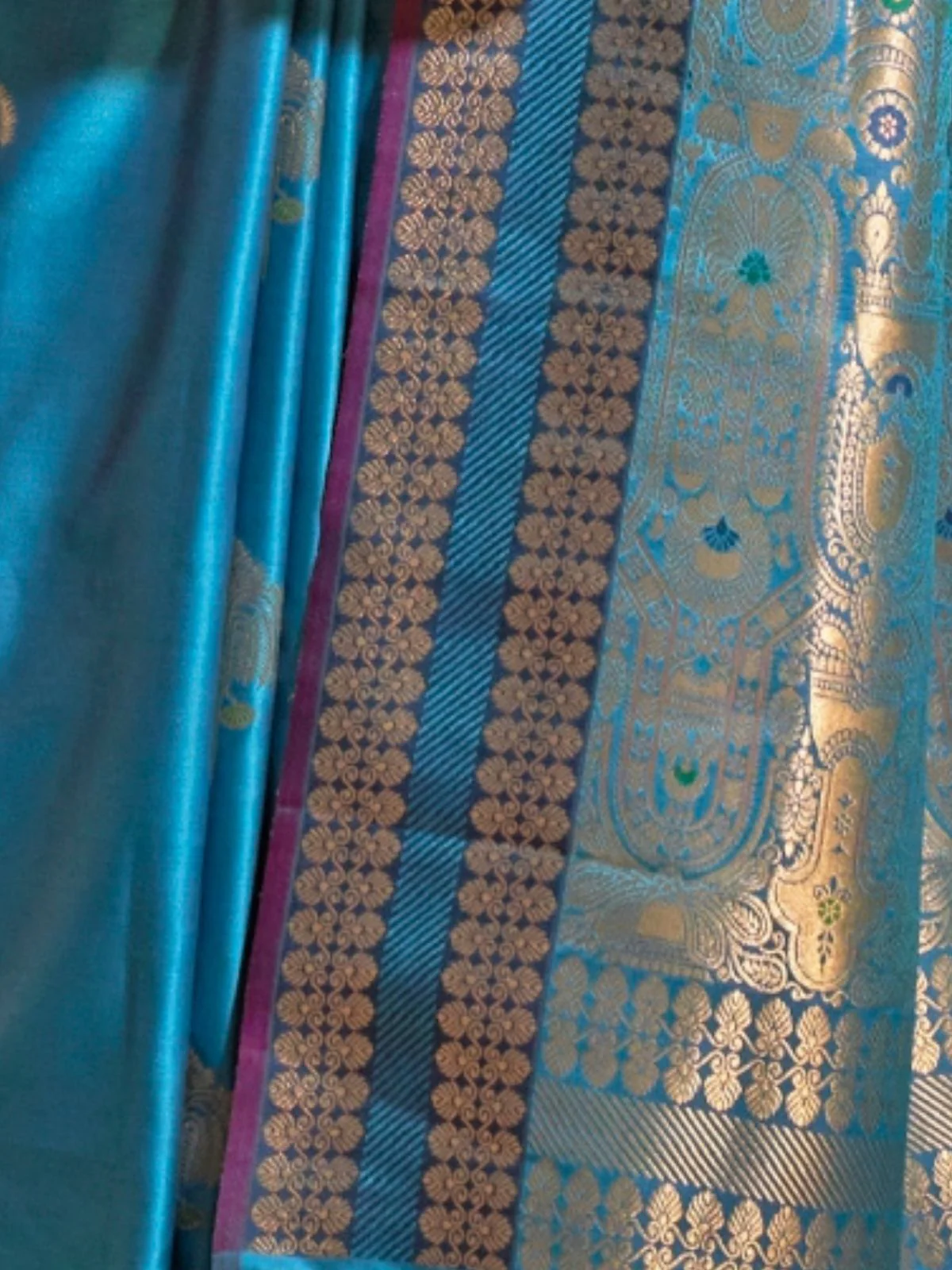 Odette Blue Satin Woven Saree With Unstitched Blouse For Women - Image 3