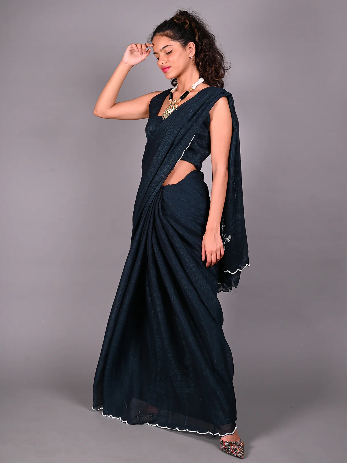 Odette Blue Silk Blend Embroidered Saree For Women - Image 2