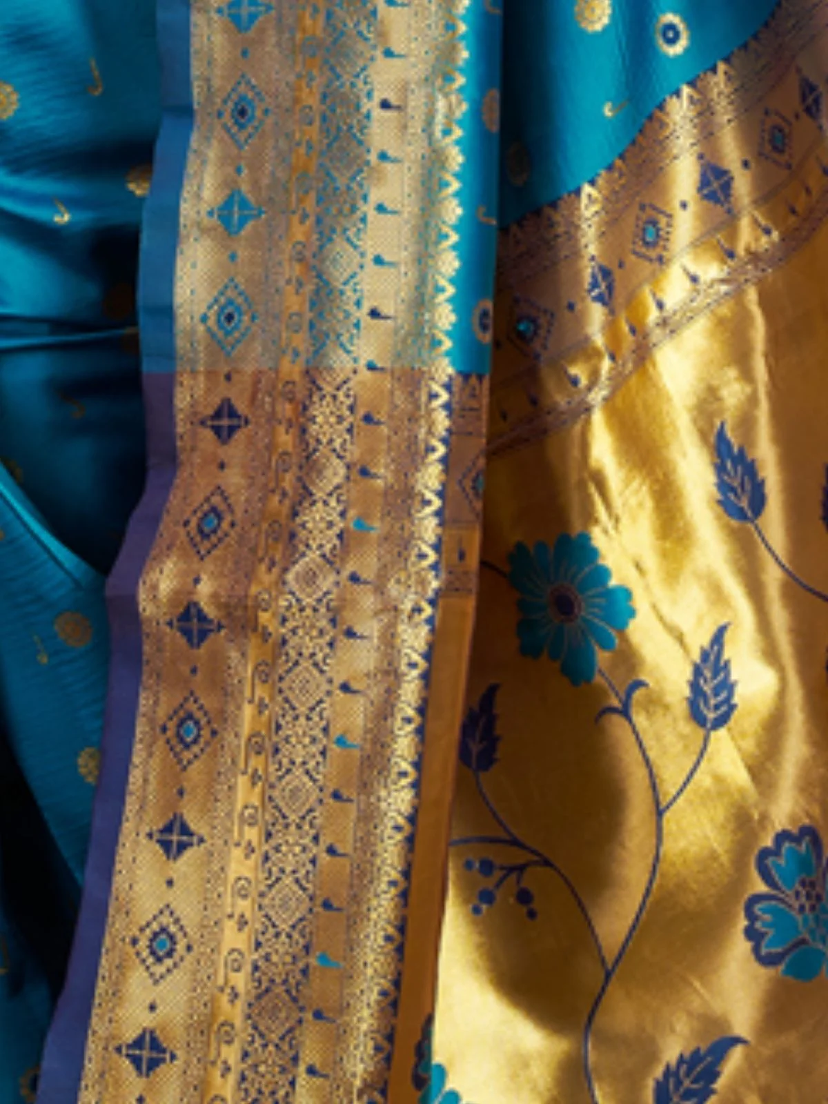 Odette Blue Silk Blend Woven Pithani Saree For Women - Image 5