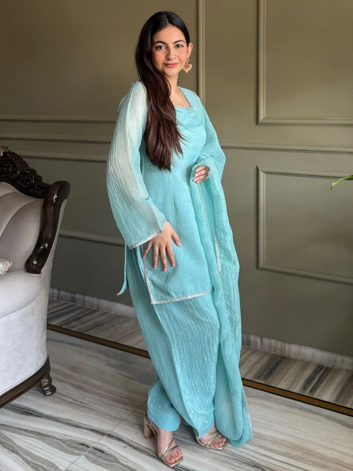 Odette Blue Silk Solid Kurta Set For Women - Image 2