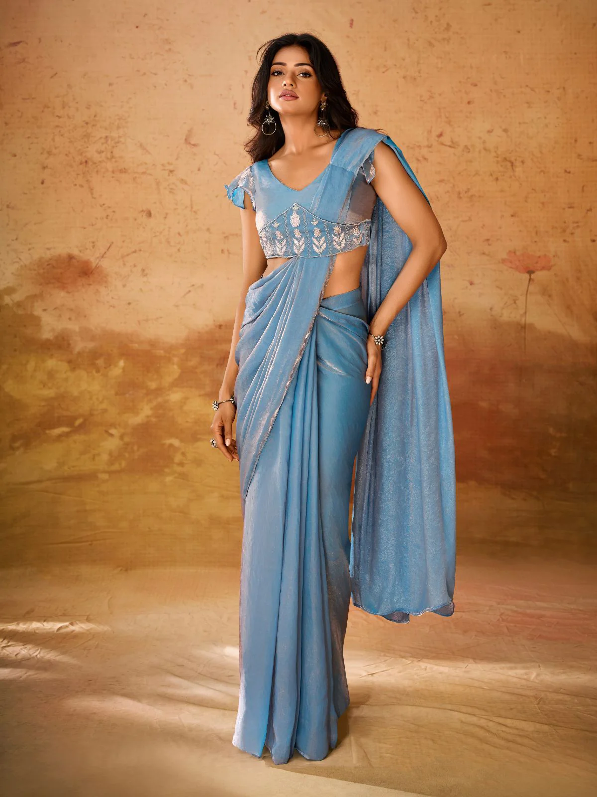 Odette Blue Solid Organza Ready To Wear Saree With Stitched Blouse For Women - Image 2