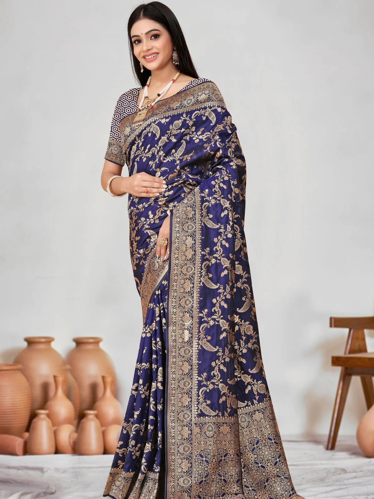 Odette Blue Woven Banarasi Silk Saree With Unstitched Blouse For Women - Image 3
