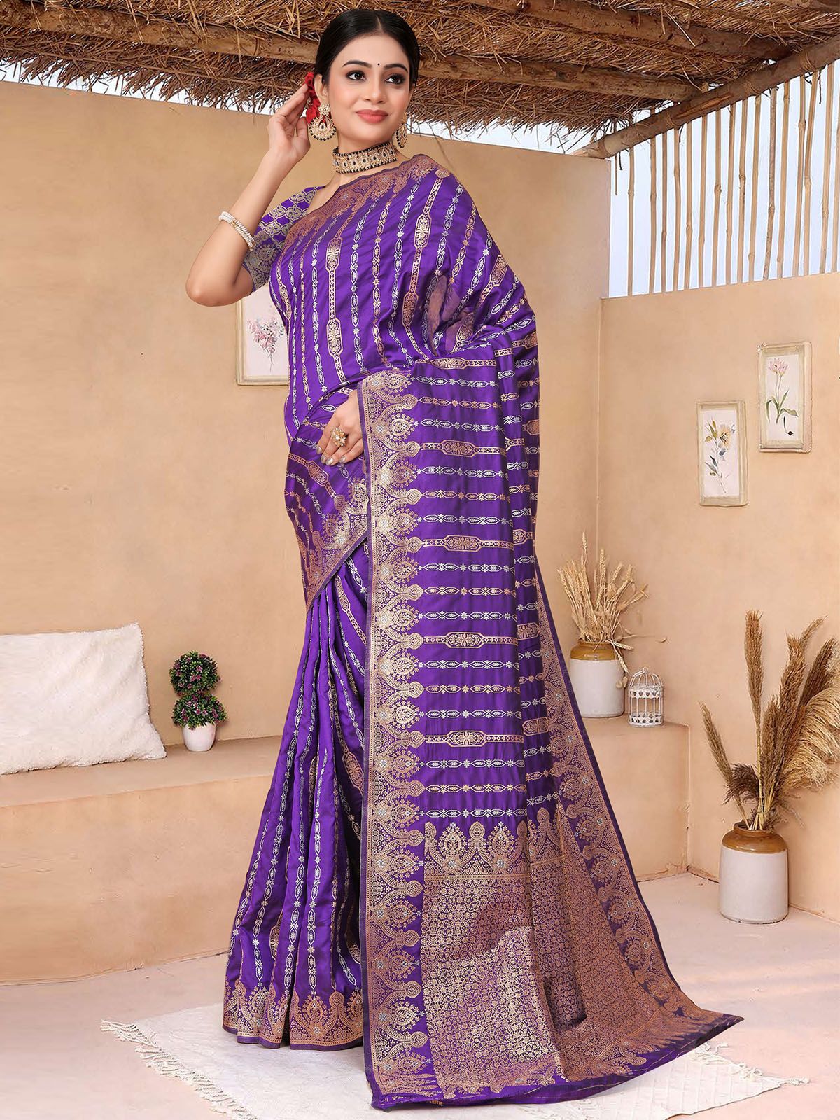 Odette Purple Woven Banarasi Silk Saree With Unstitched Blouse For Women - Image 3