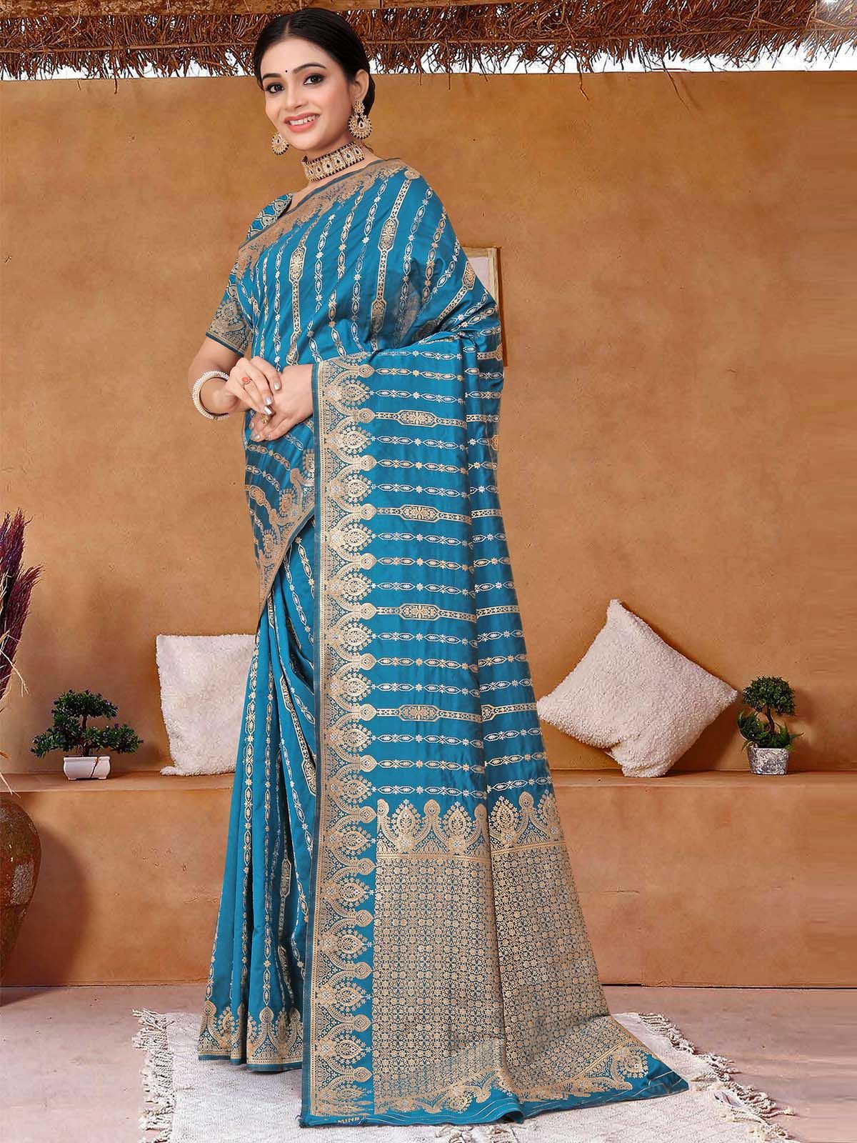 Odette Blue Woven Banarasi Silk Saree With Unstitched Blouse For Women - Image 3