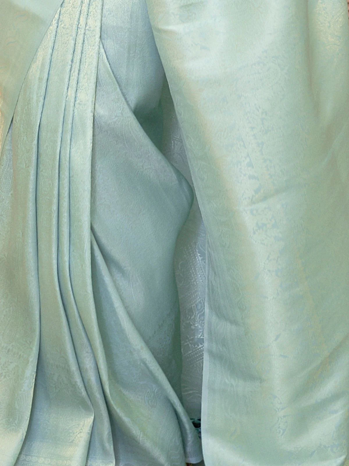 Odette Light Blue Woven Design Silk Blend Saree With Unstitched Blouse For Women - Image 3