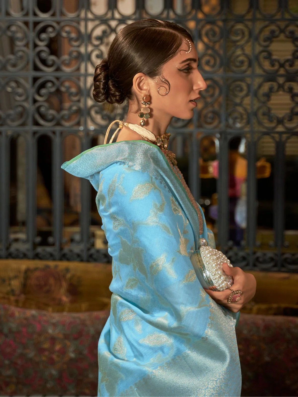 Odette Blue Woven Design Silk Blend Saree With Unstitched Blouse For Women - Image 2