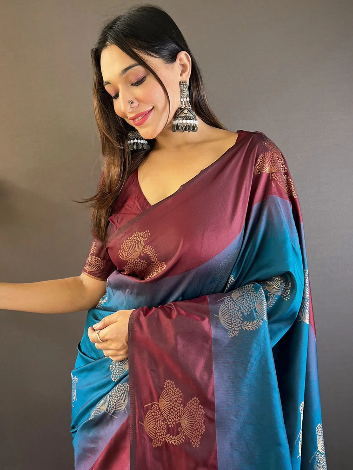 Odette Blue Woven Design Soft Silk Saree With Unstitched Blouse For Women - Image 3