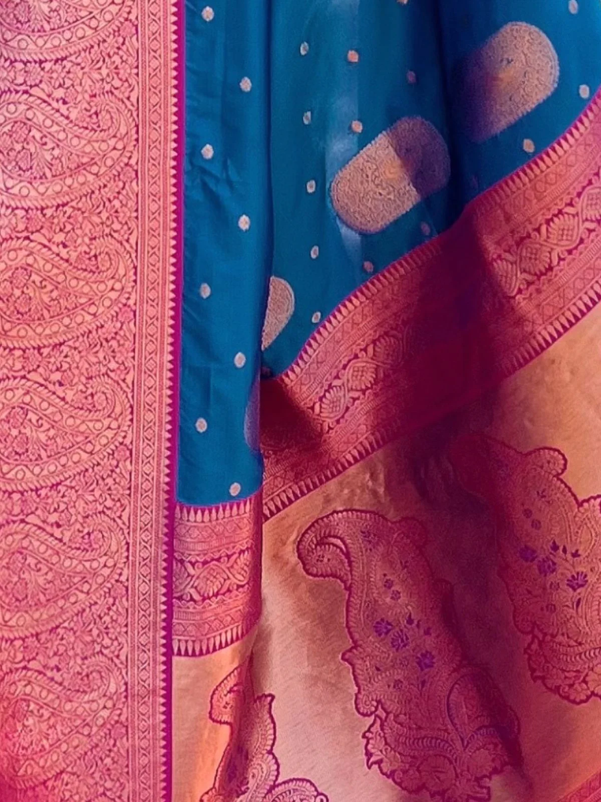 Odette Blue Woven Design Soft Silk Saree With Unstitched Blouse For Women - Image 4